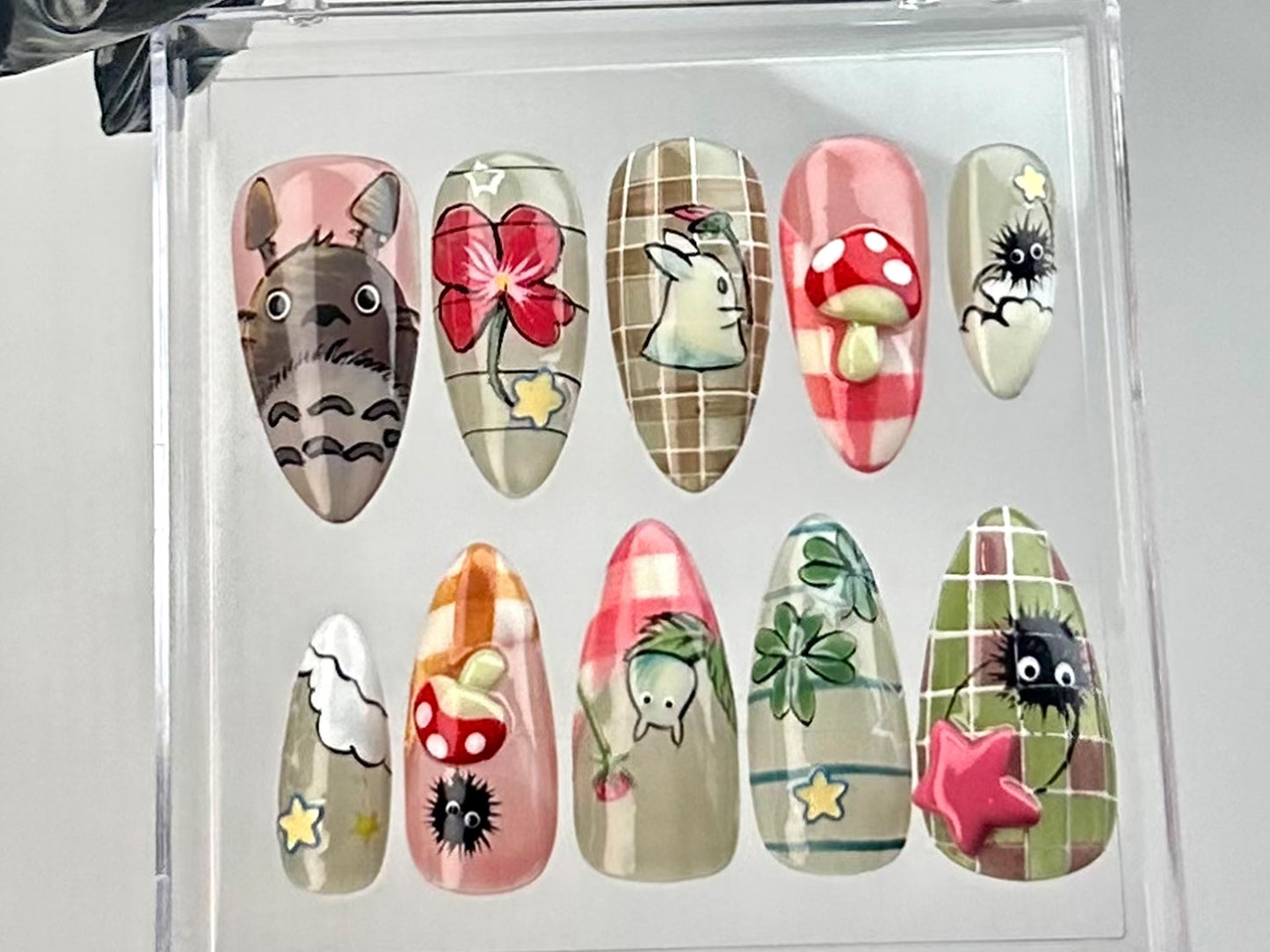 Charming Totoro Mushroom Press-On Nail Set.