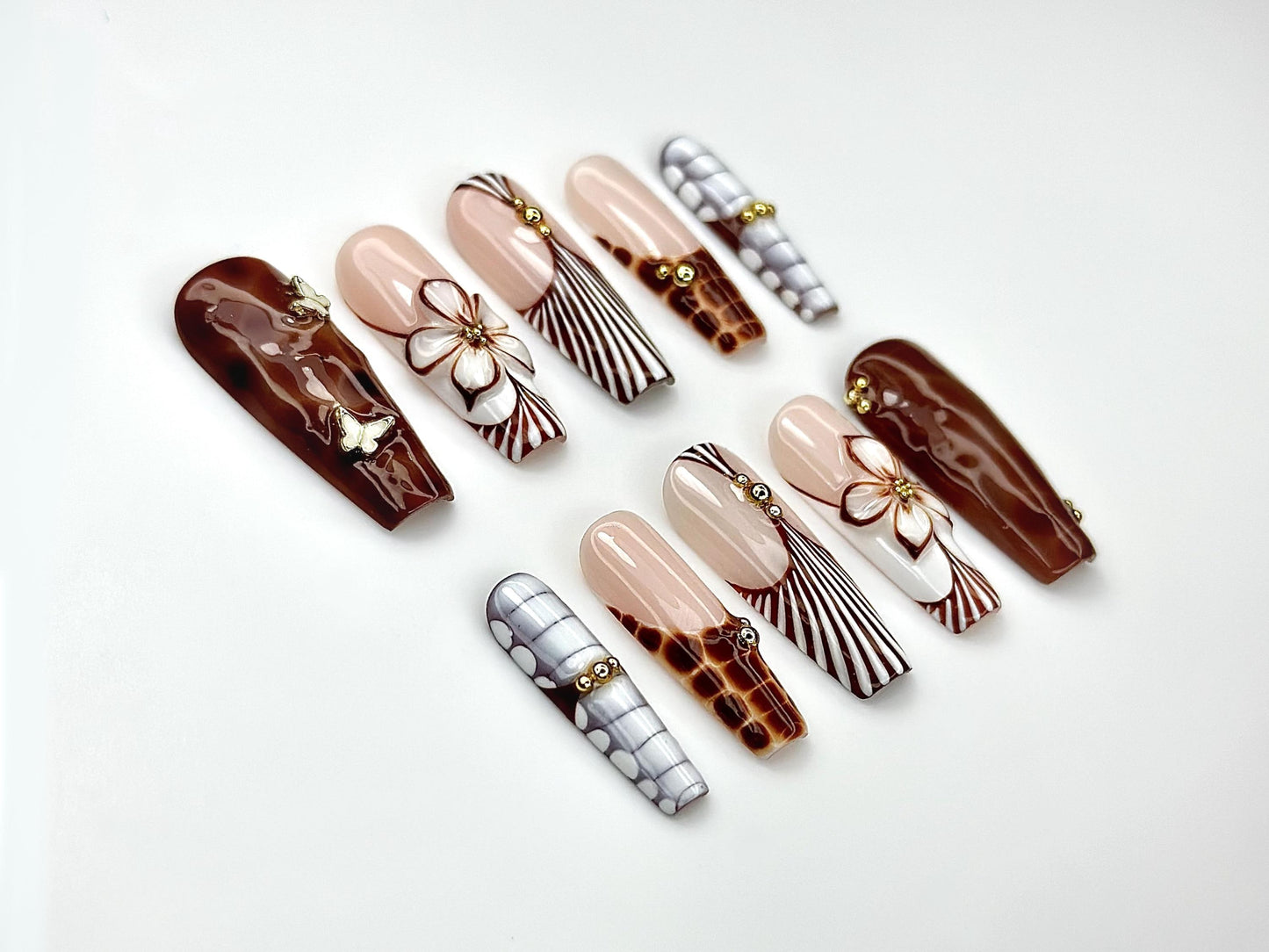 Caramel Elegance Press On Nails with Floral Details
