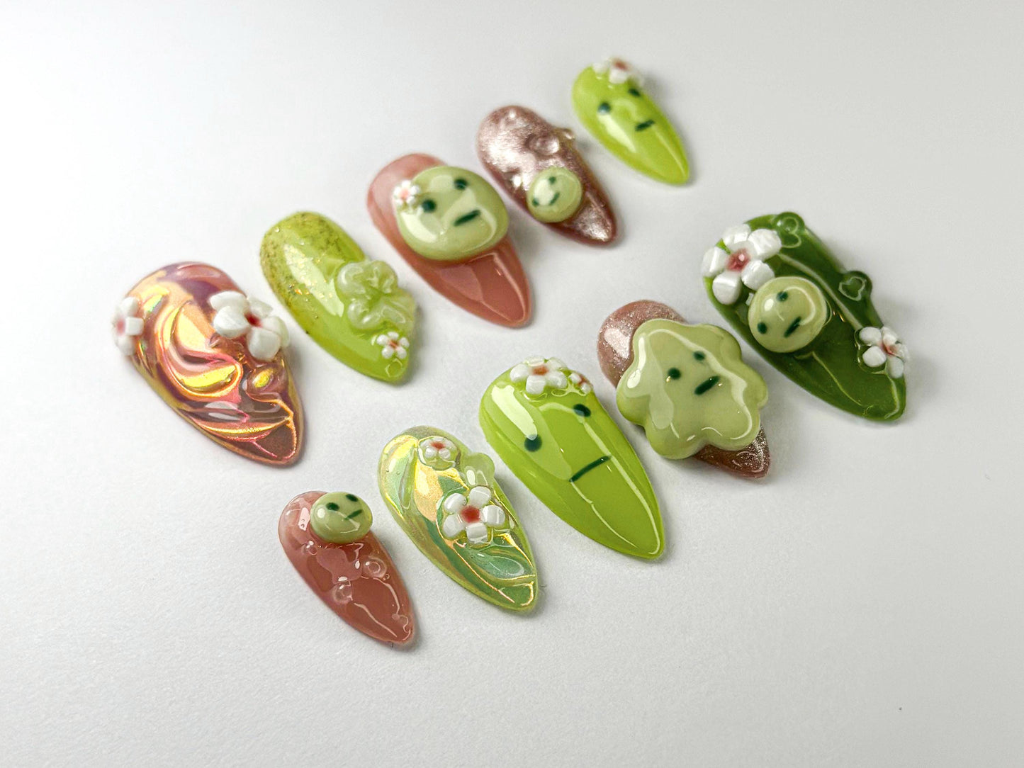 Unique Green Emoji Nail Art Set - Trendy & Eye-Catching
