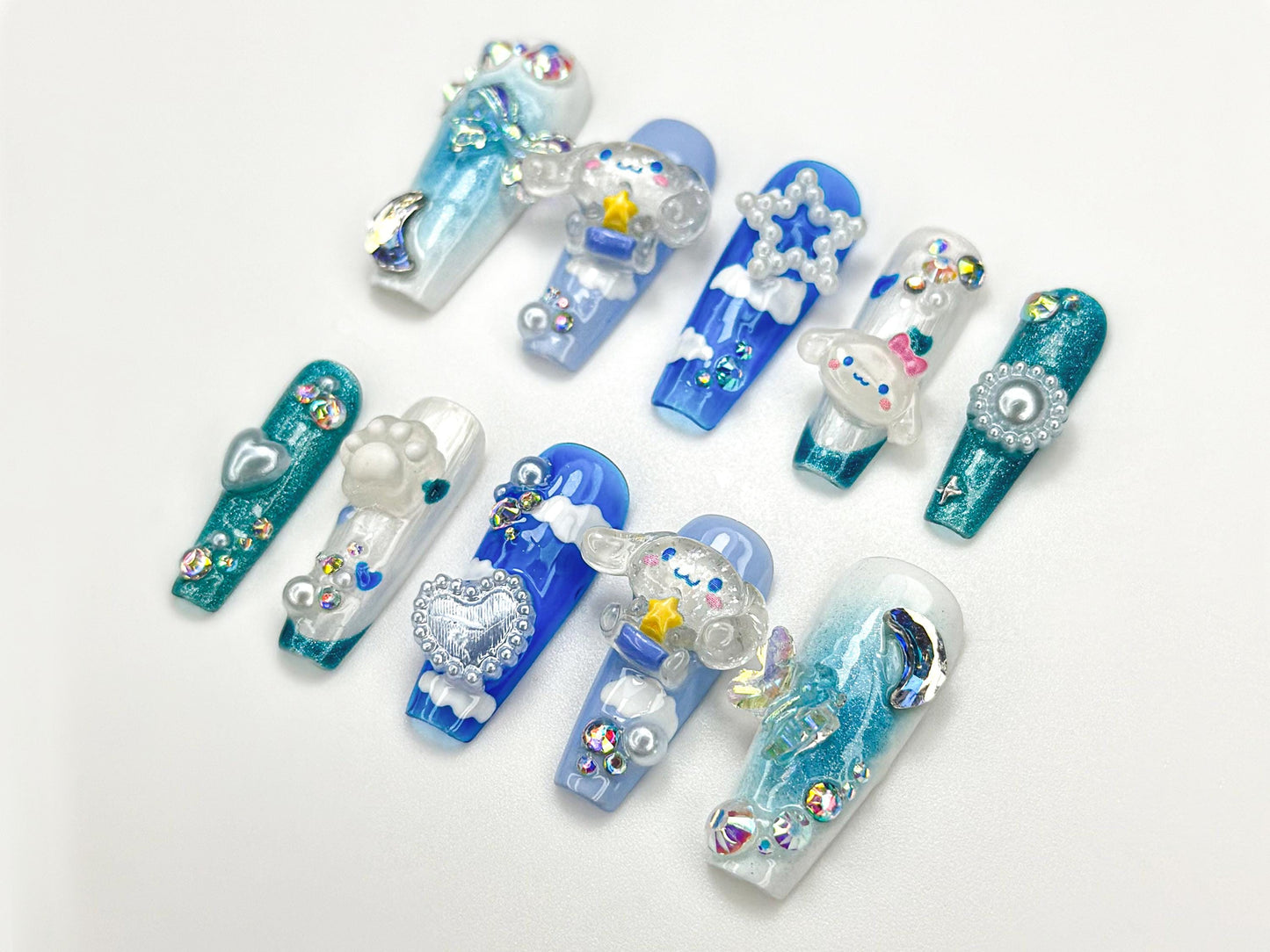 Glittering Holiday Sparkle Press On Nails