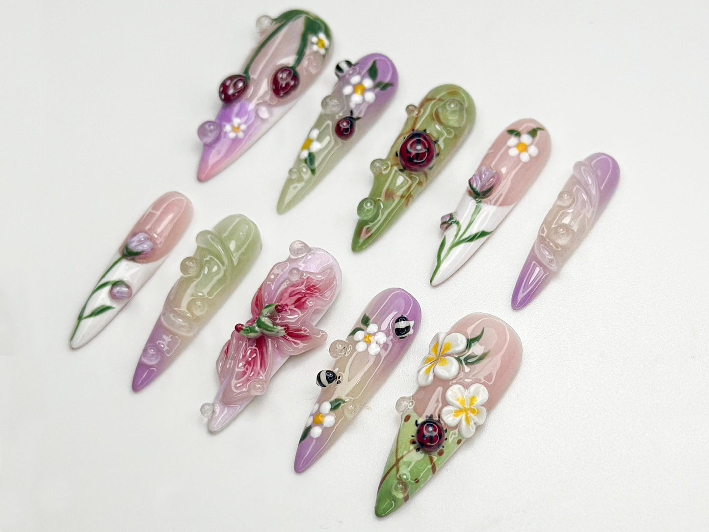 Pastel 3D Ladybug Press On Nails
