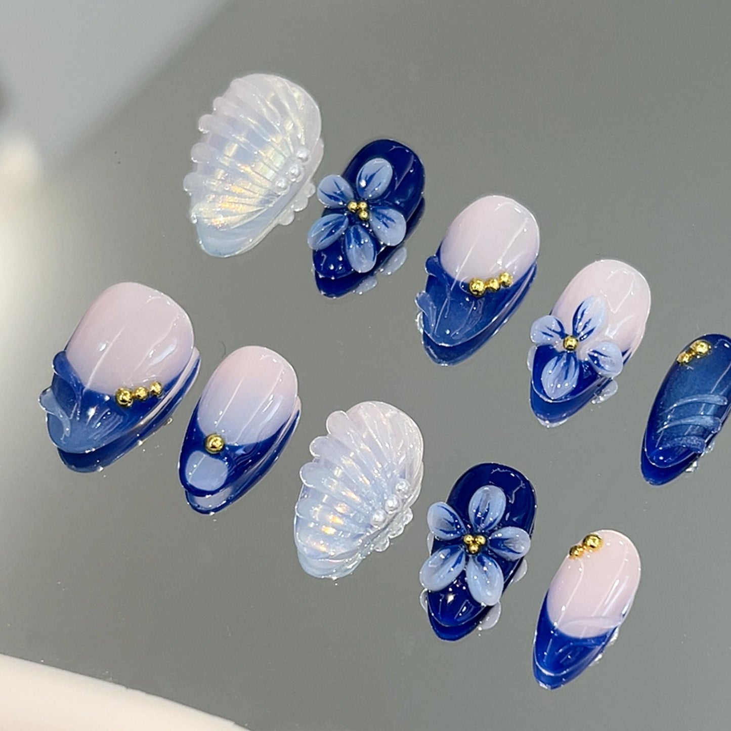 Blue Floral Press-On Nails with 3D Shell Design