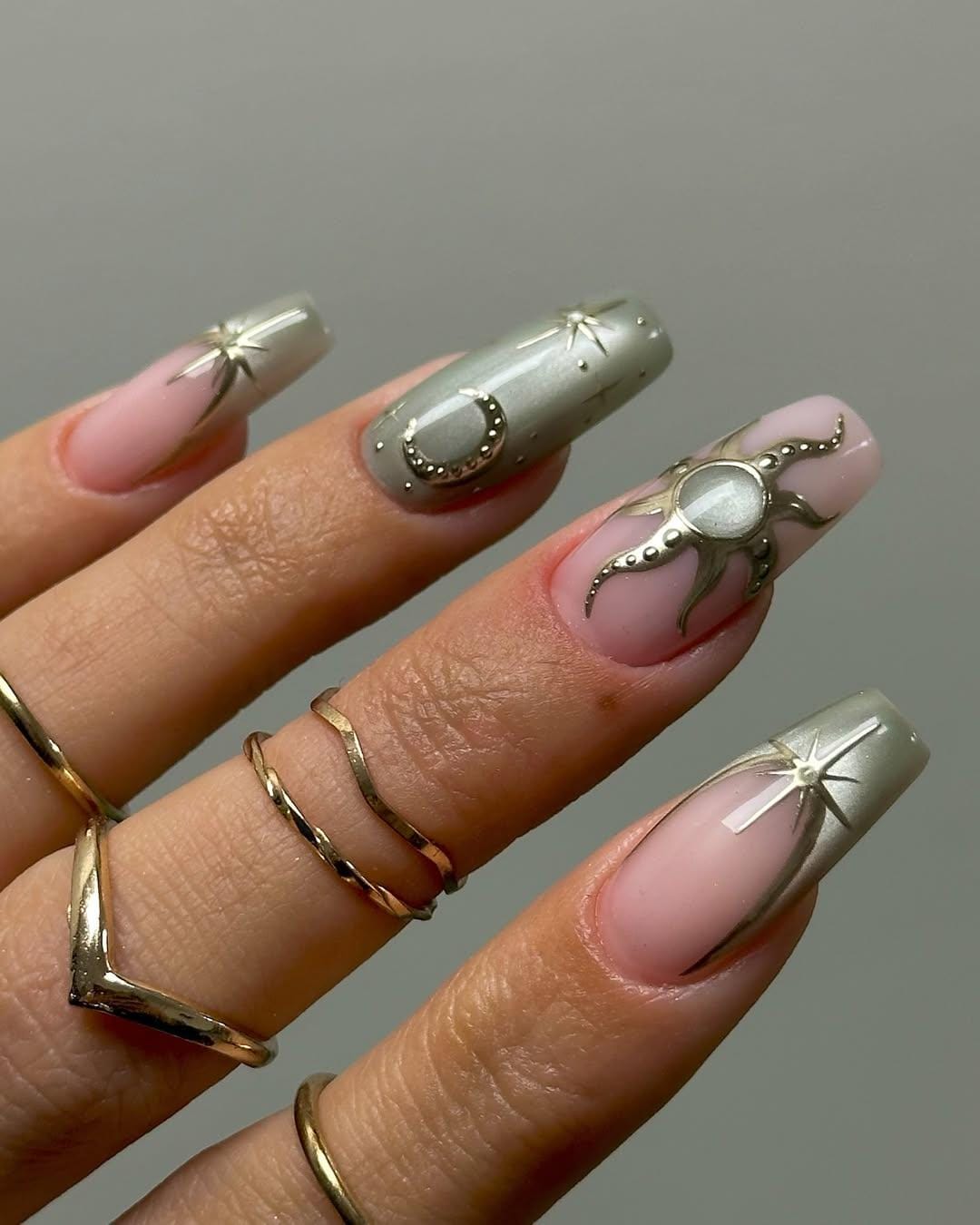 Luxury Celestial Press-On Nails with Cosmic Elegance.