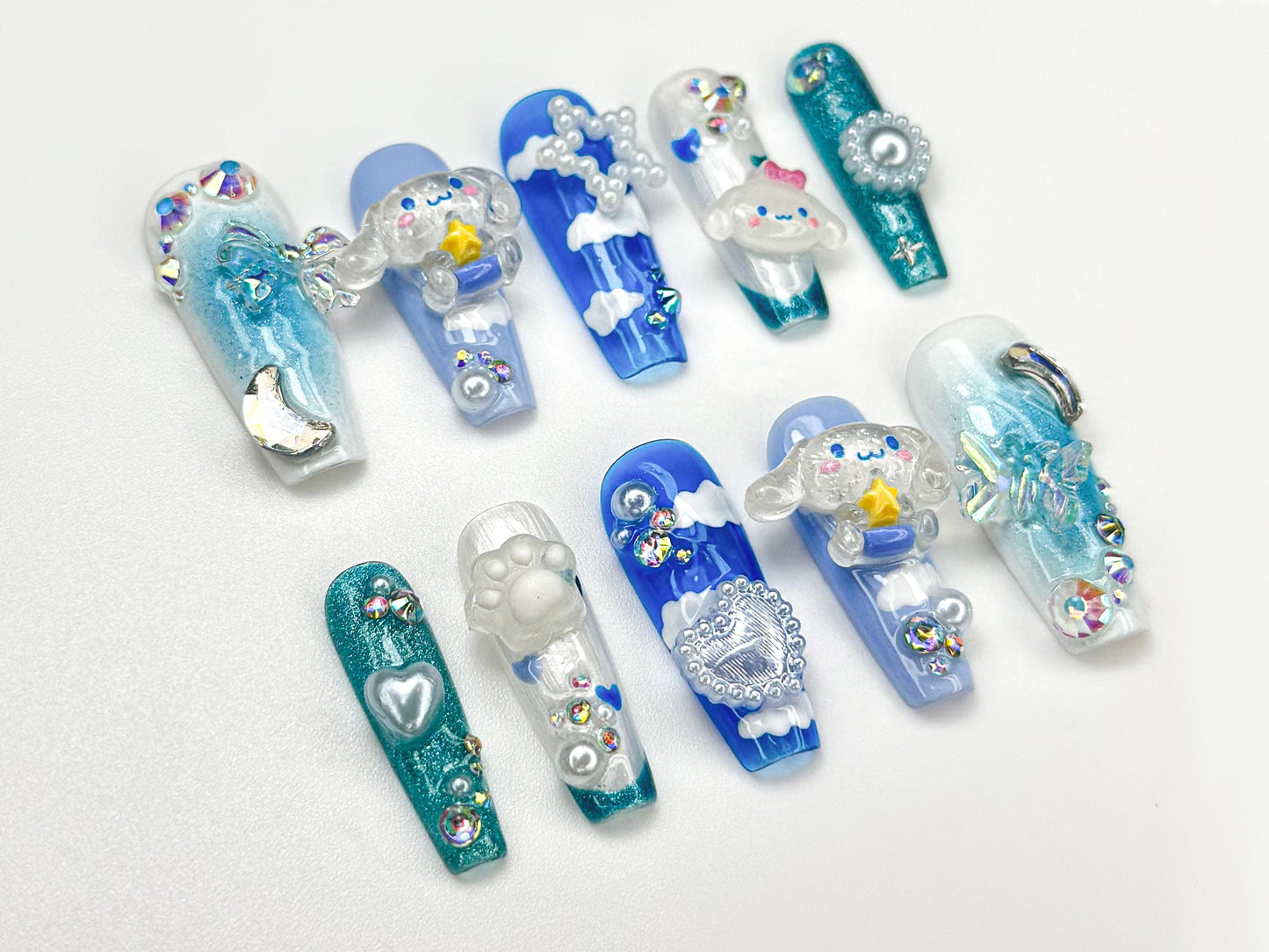 Glittering Holiday Sparkle Press On Nails