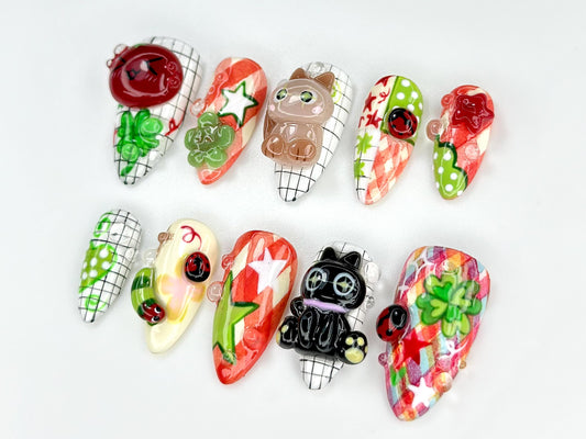 3D Cat Clover Nail Set - Red Green Checkered Press-Ons