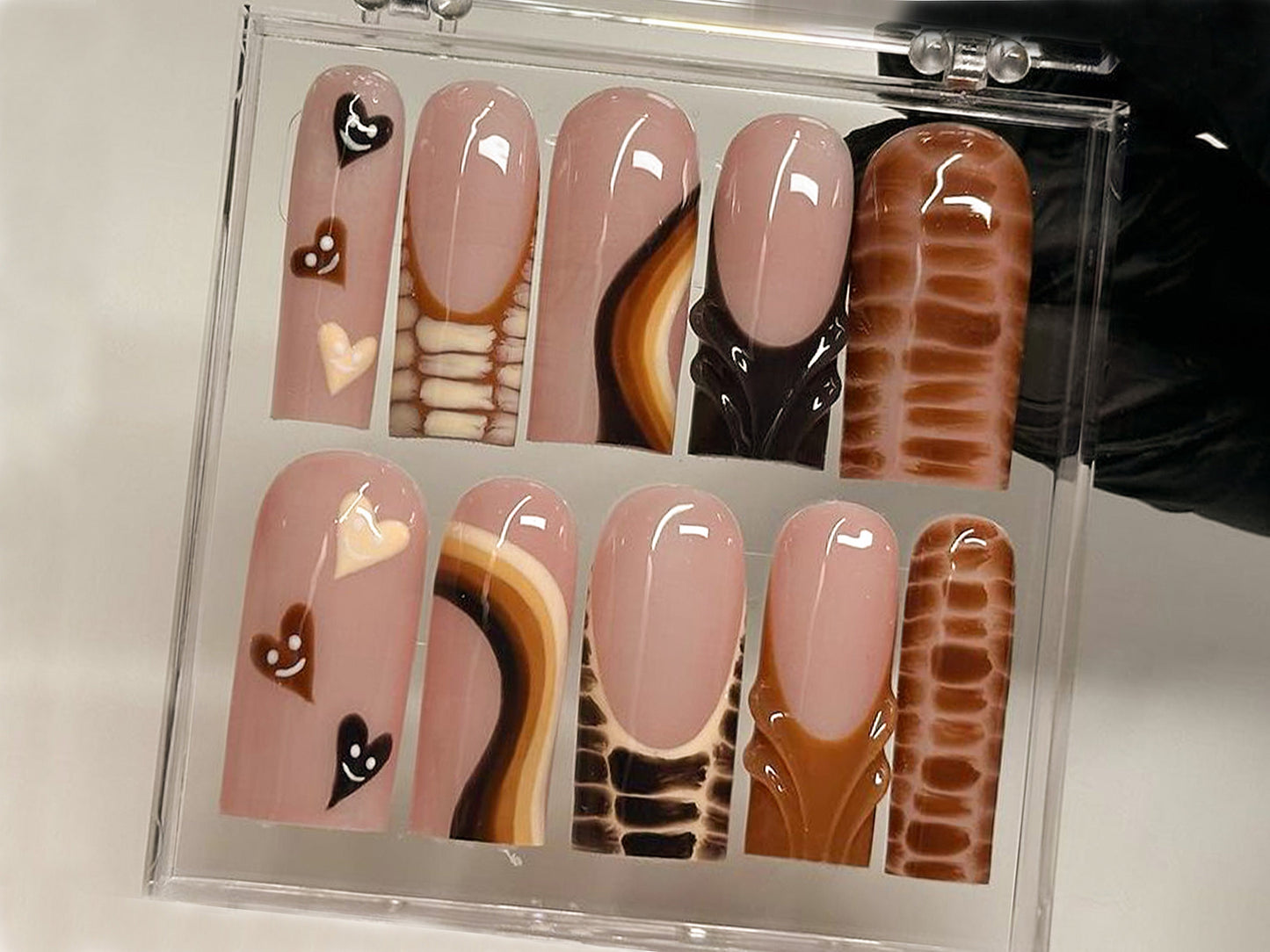 Retro Chocolate Swirl Press On Nail Set