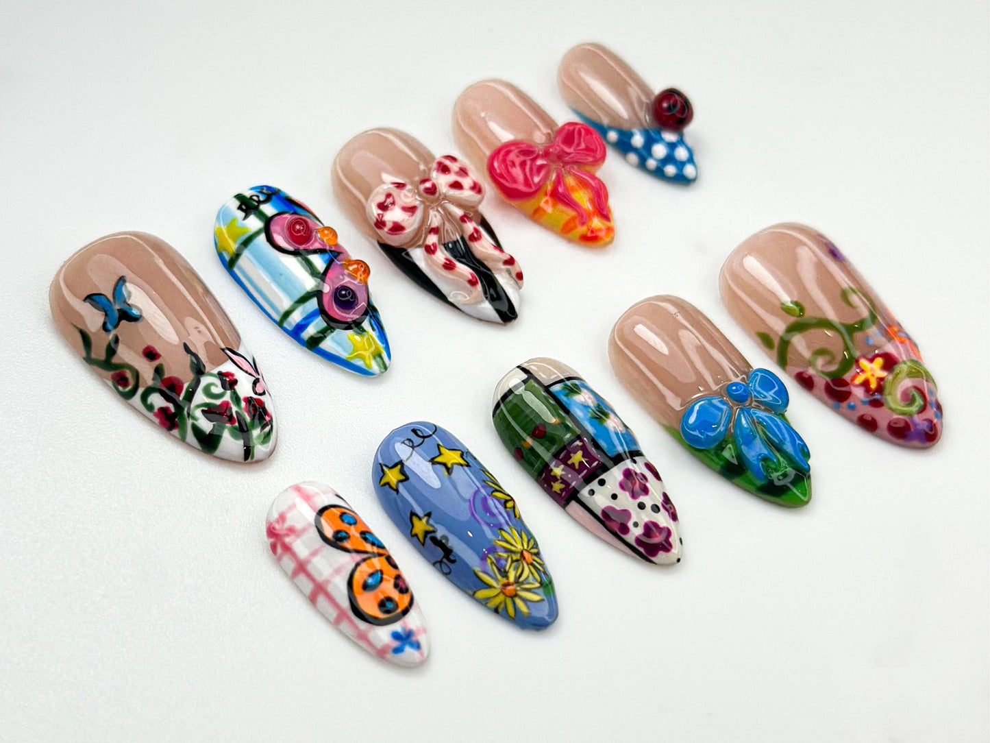 Butterfly & Bow Nail Art Set - Vibrant Press-Ons