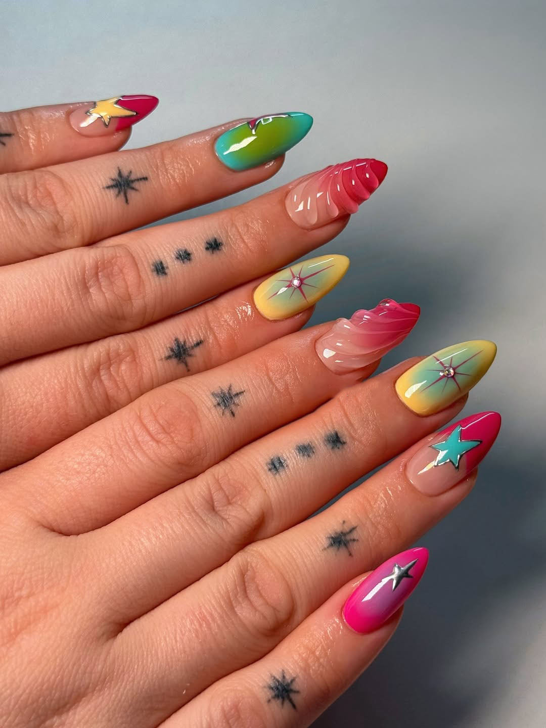 Vibrant 3D Star Swirl Rainbow Press On Nail Set