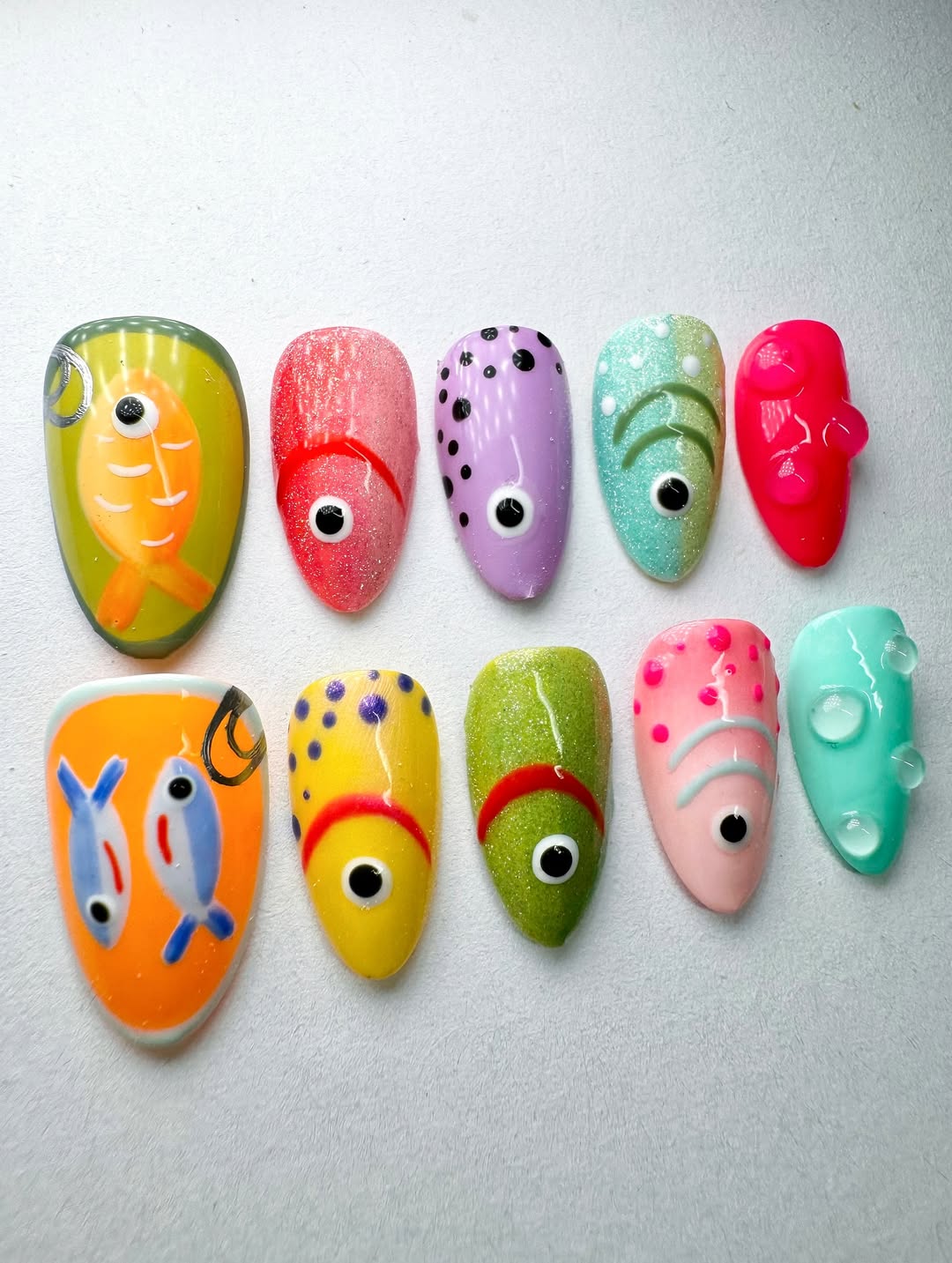 Tropical Fish Party Press On Nails with Playful 3D Bubbles