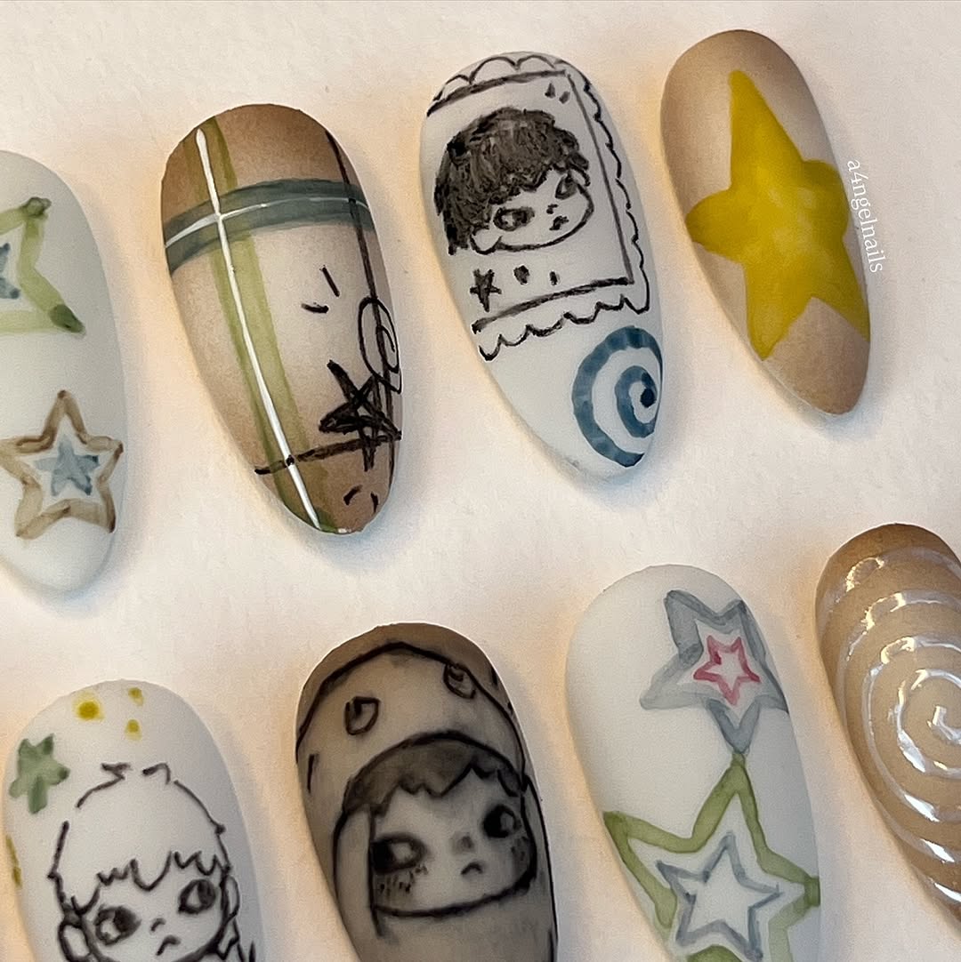 Hirono Starry Story Press On Nails with Hand-Drawn Art