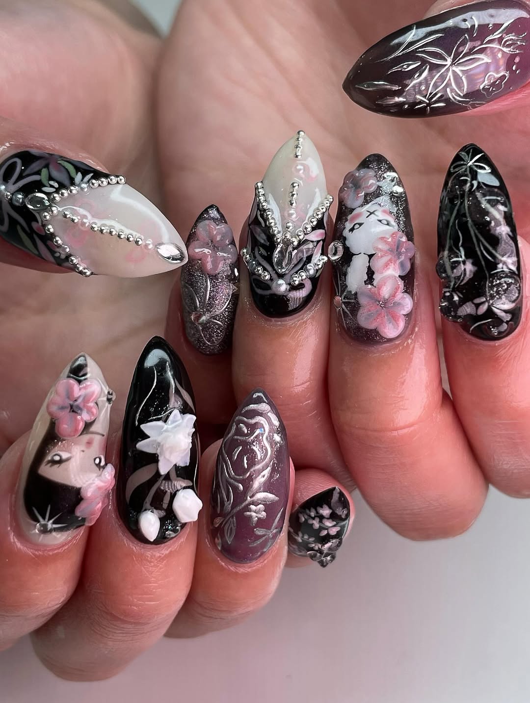 Geisha Sakura 3D Press On Nails with Floral Art Details