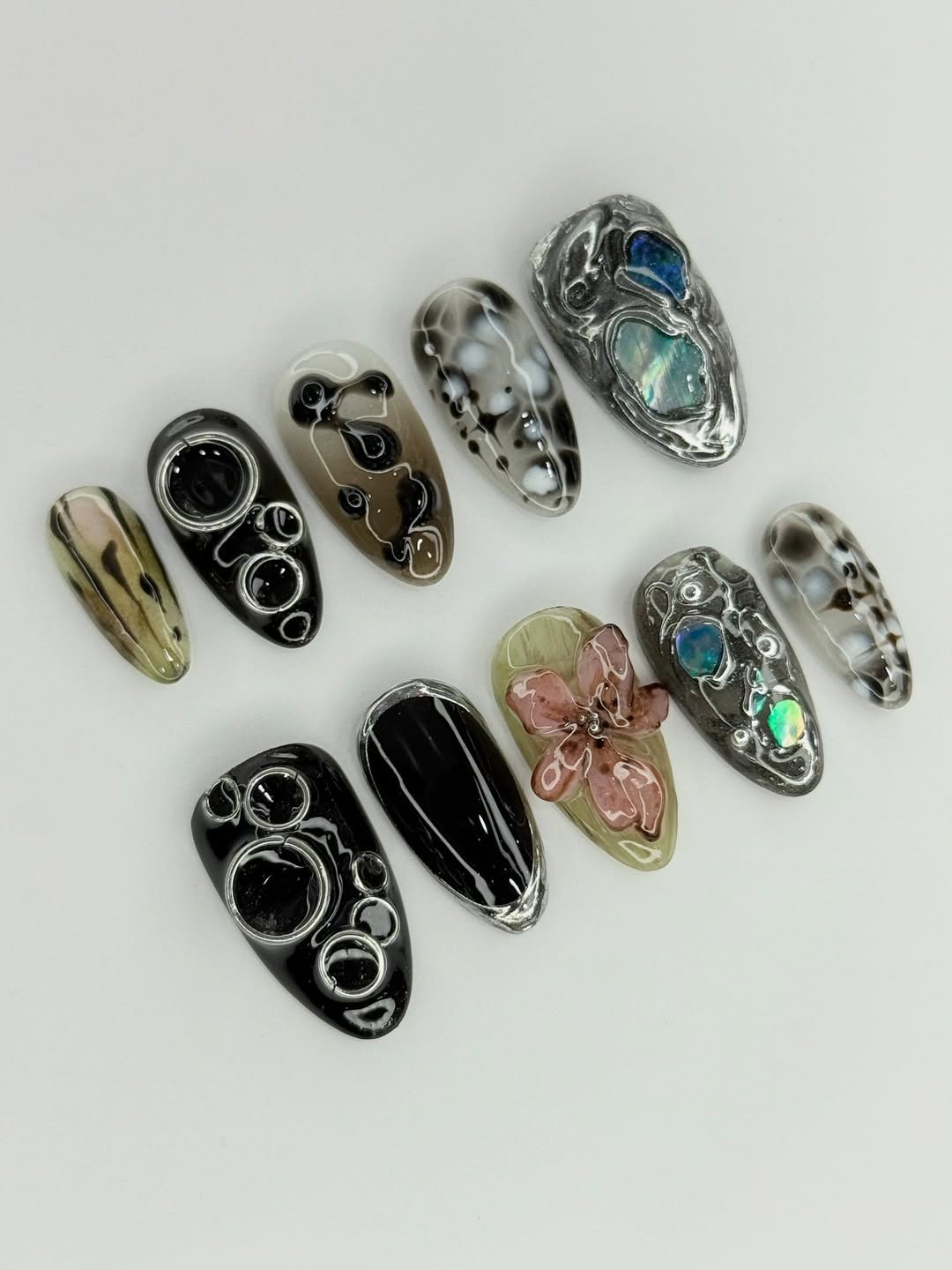 Cosmic Bloom 3D Press On Nails with Marble and Flower
