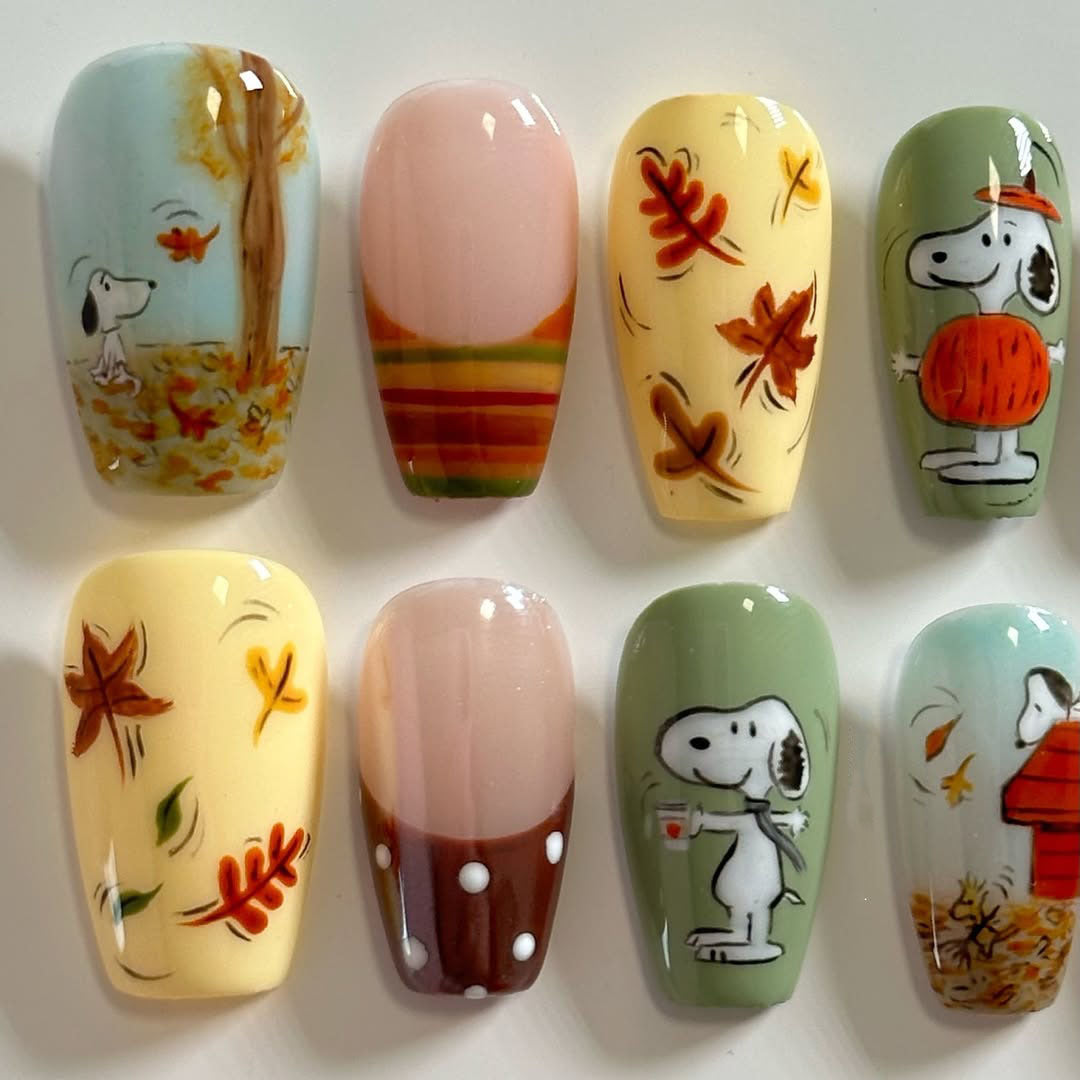 Handmade Snoopy Autumn Pumpkin Falling Leaves Artistic Nails