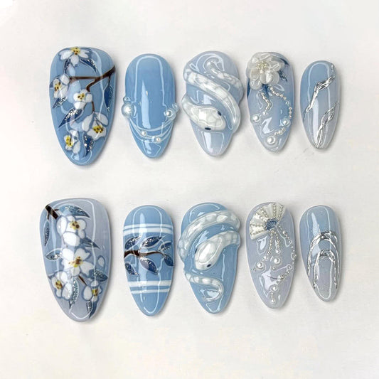 Blue Floral Snake Nail Art Set - Elegant Press-On Nails with Pearl Accents