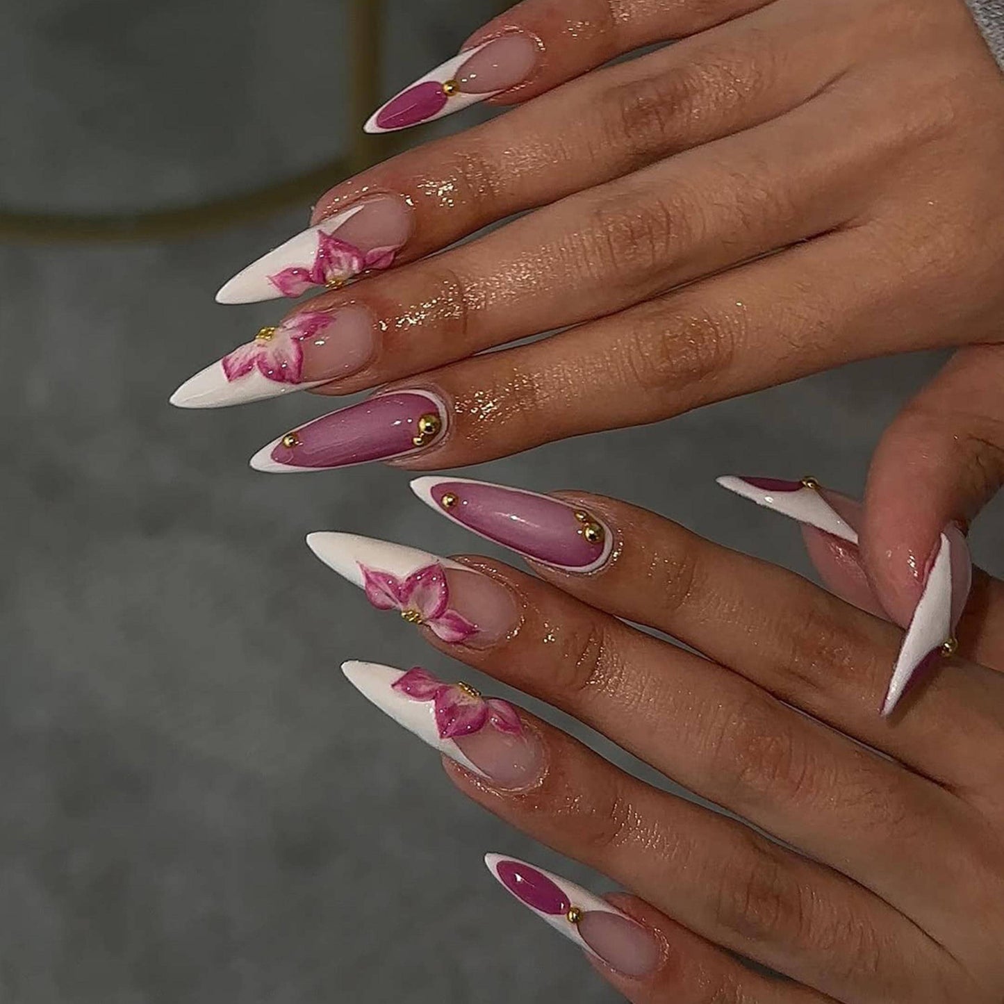 Elegant Orchid Bloom Press-On Nails with Graceful Charm