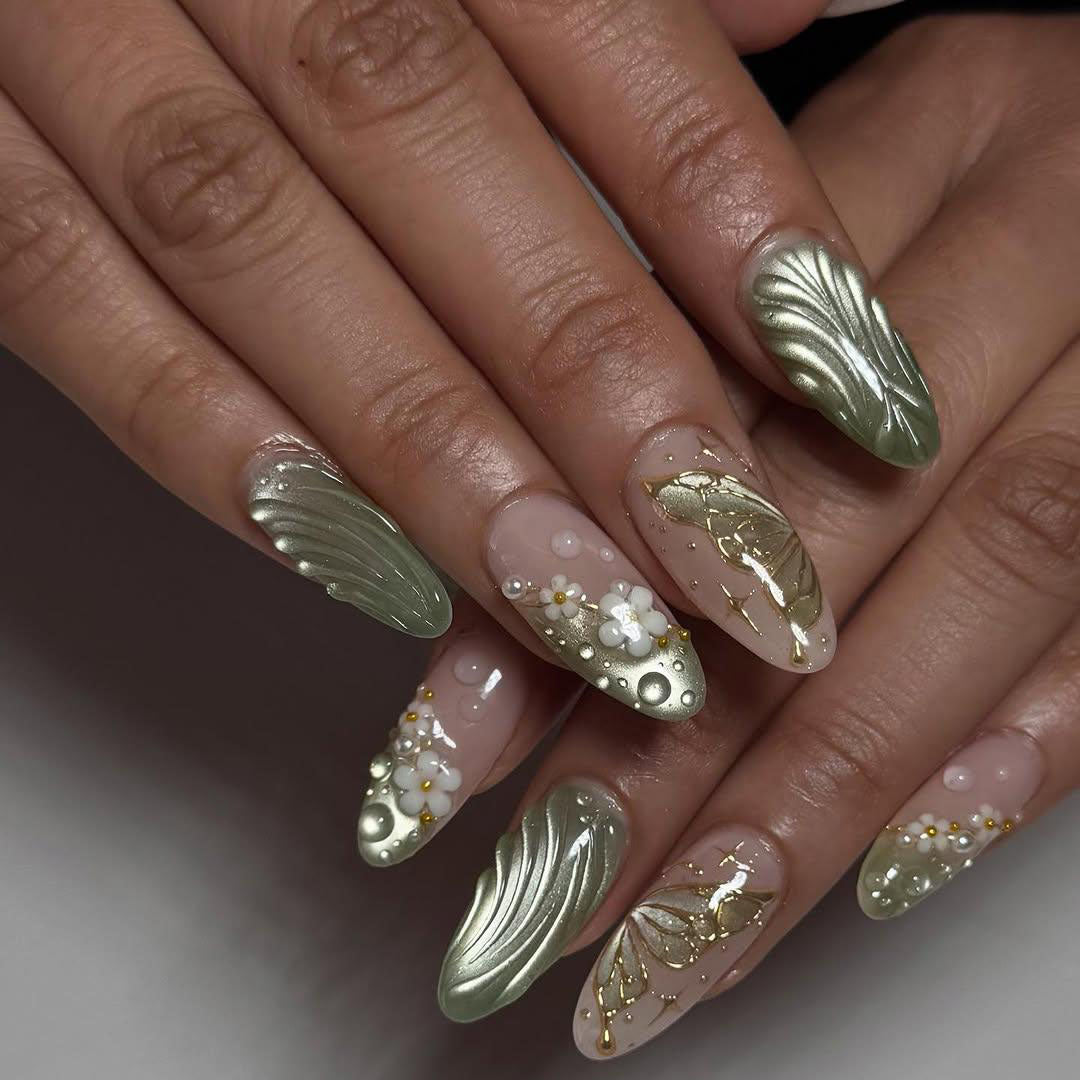 Elegant Sage Green Press-On Nails with Earthy Grace
