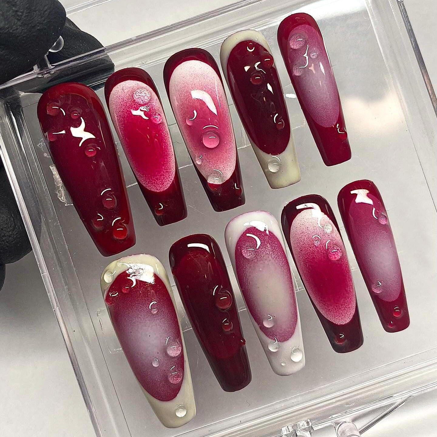 Red Ombre Glossy Press On Nails Set
