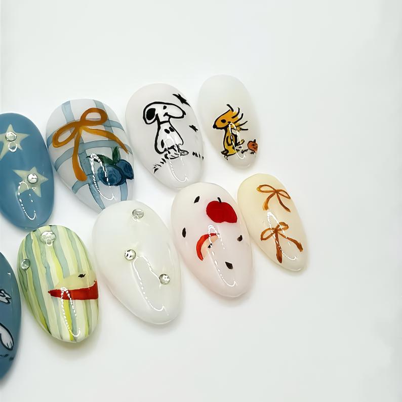 Playful Cartoon Style Press On Nails Set