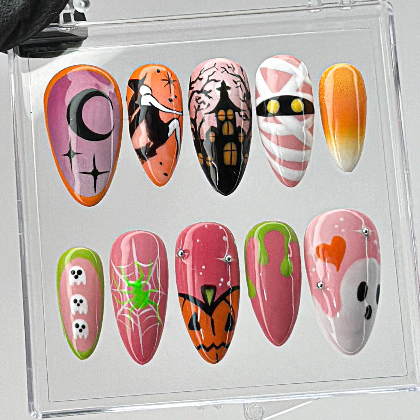 Custom Halloween Press On Nails - Haunted Halloween Spooky Press On Nails