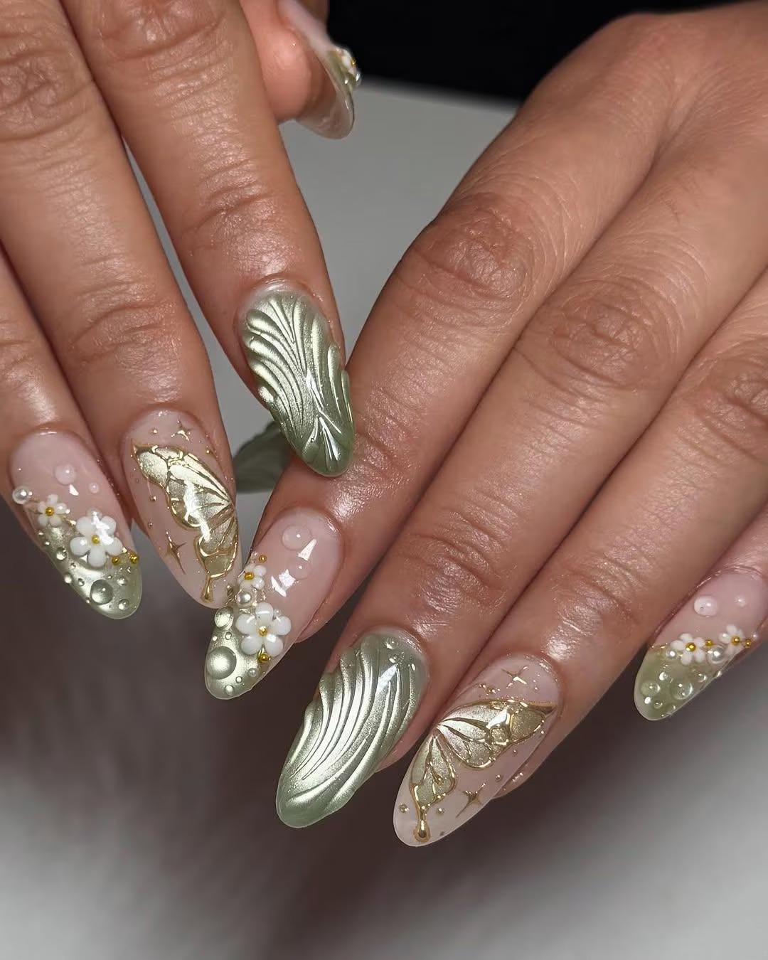 Stunning 3D Green Butterfly Nail Art Set