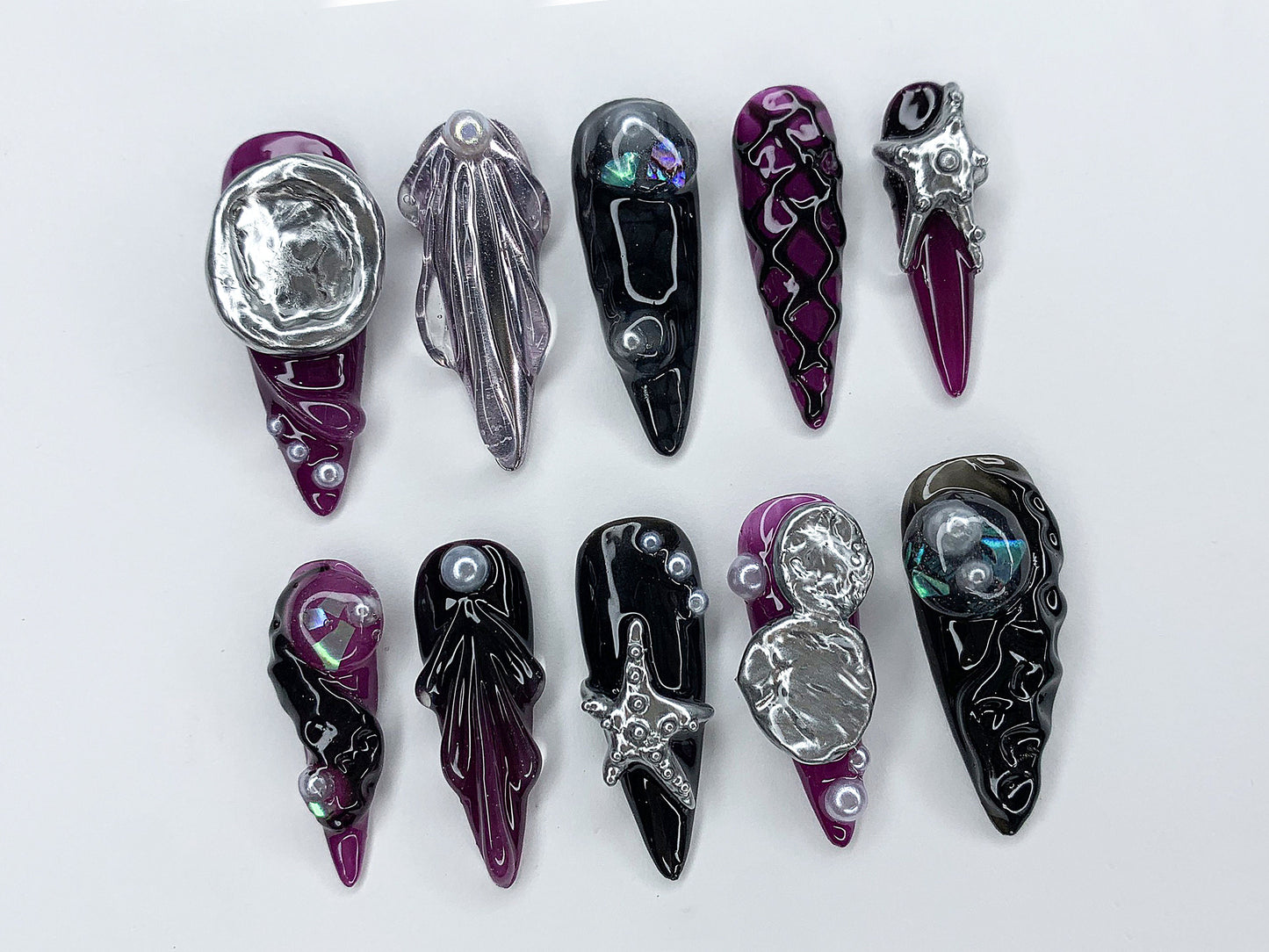 Custom Acubi Style Press On Nails