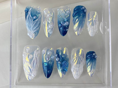Oceanic Pearl Fantasy Press On Nails