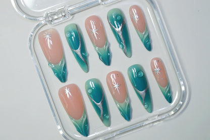 Water Droplet Press-On Nails with Refreshing Charm