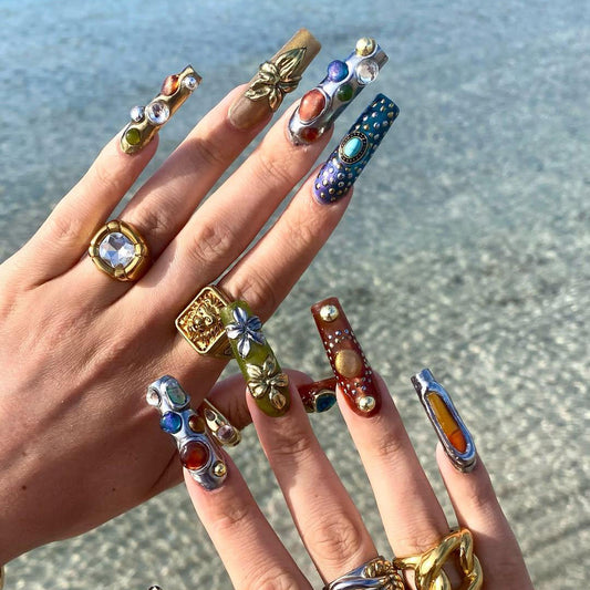 3D Retro Statement Nails Bold Metallic Design