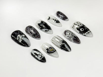 Alien Cat Gothic Press On Nail Set