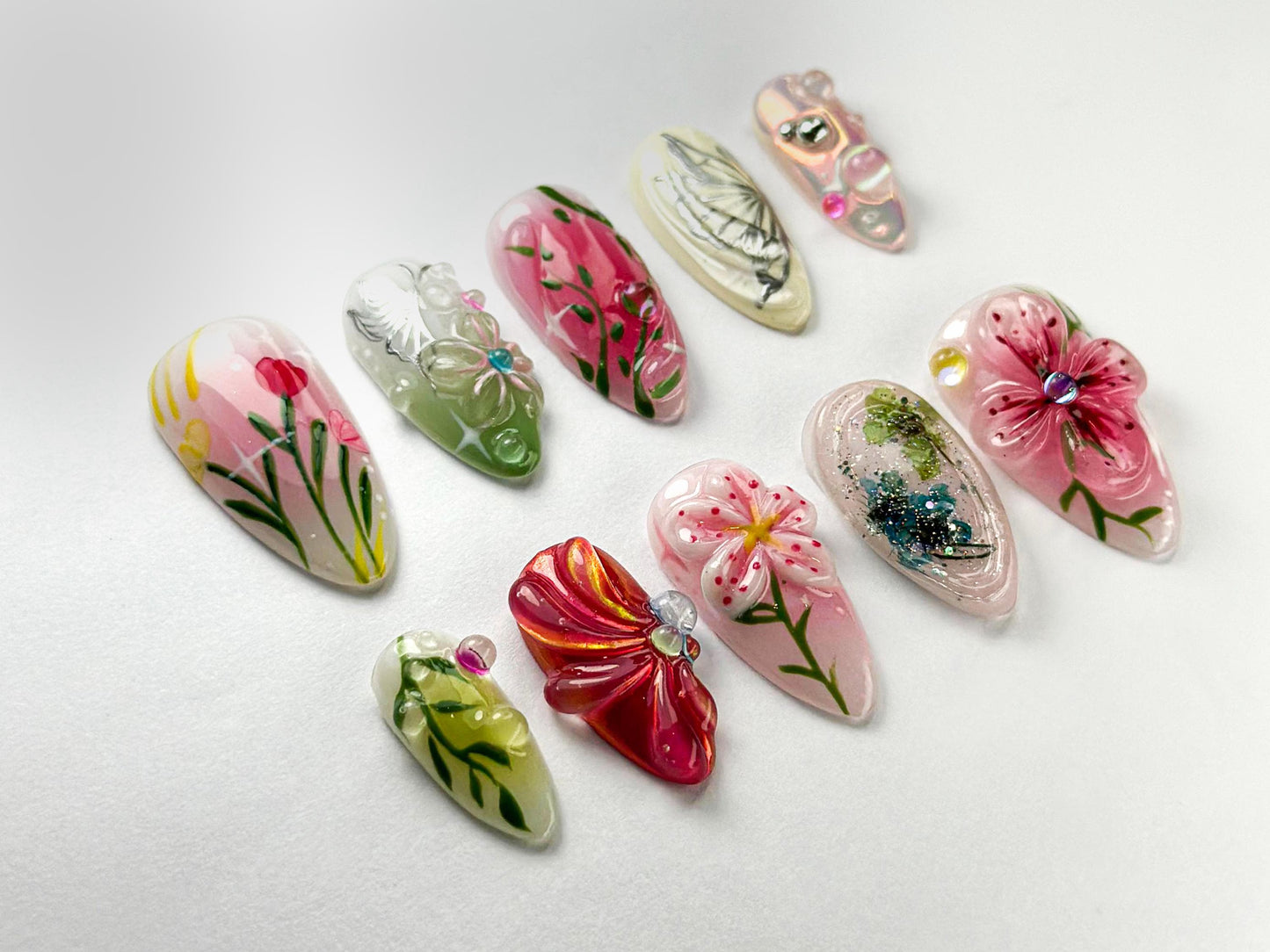 Vibrant Floral 3D Nail Art Set - Unique & Eye-Catching