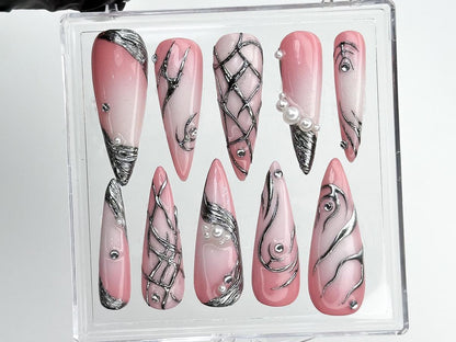 Pearl Webbed Chrome Elegance Press On Nail Set