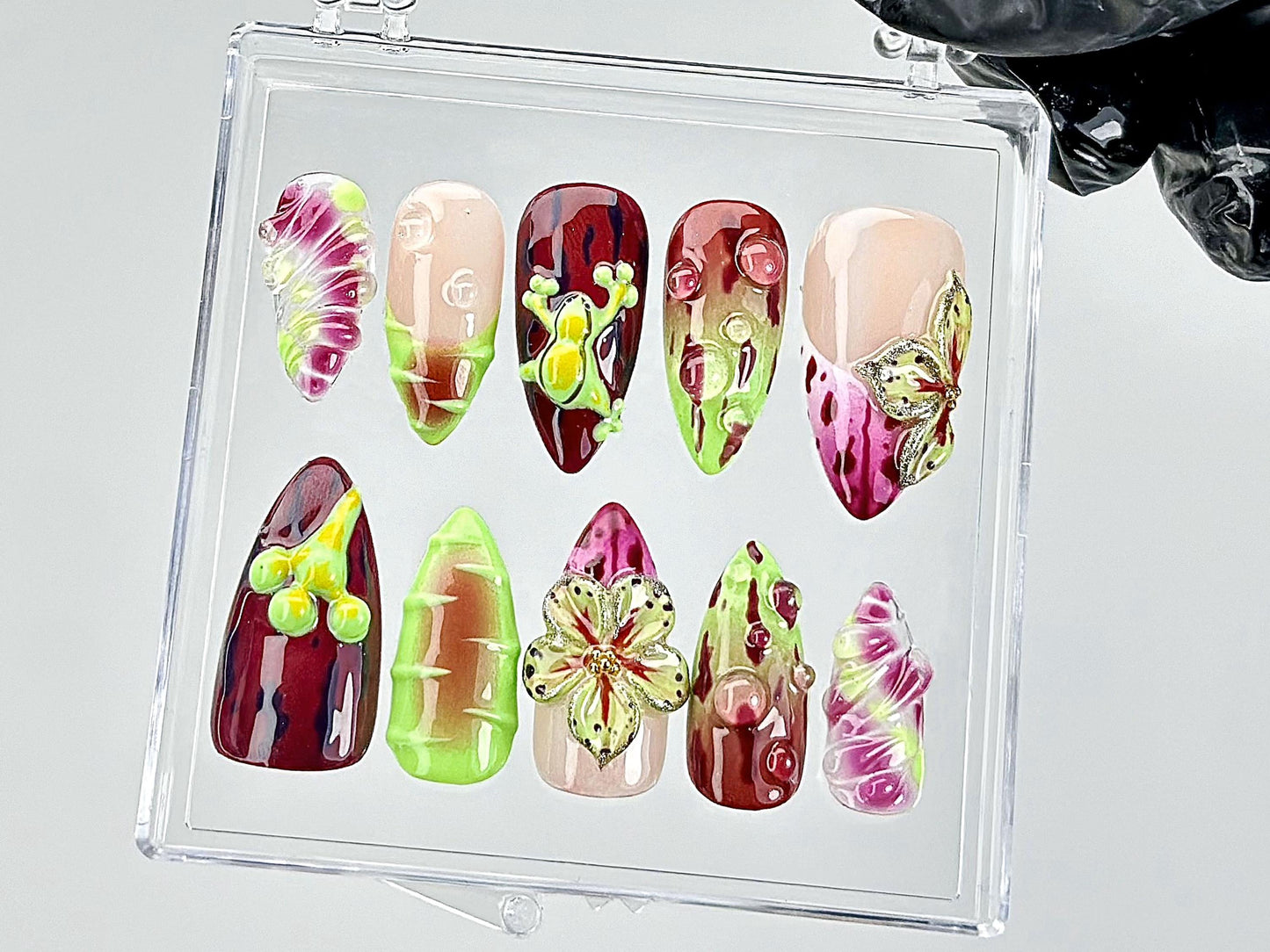 Vibrant Floral Frog Press-On Nails Set