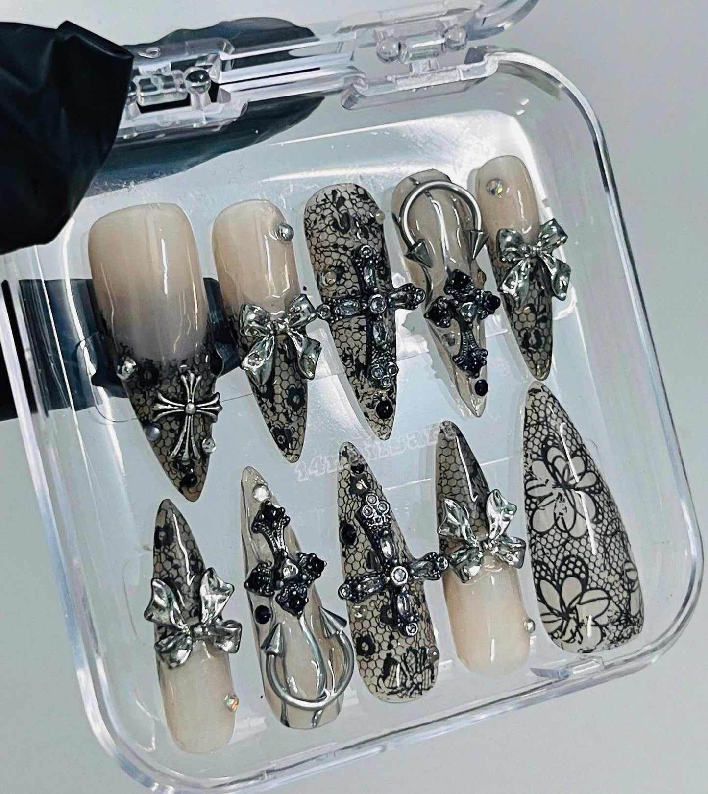 Elegant 3D Lace Cross Nail Art Set