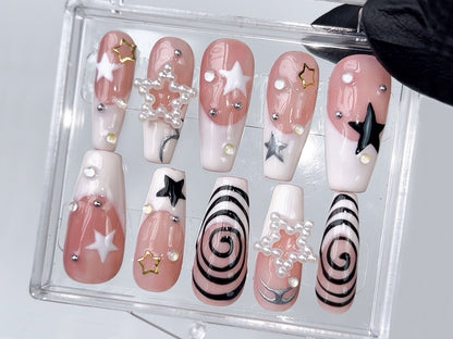 Pink Press-On Nails with Soft Elegance.