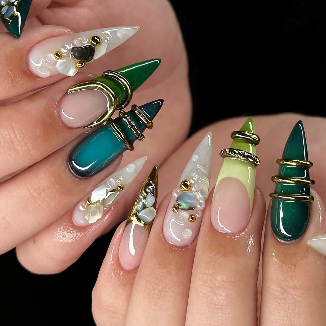 Emerald Pearl Ring Press On Nail Set Elegant Stiletto Design