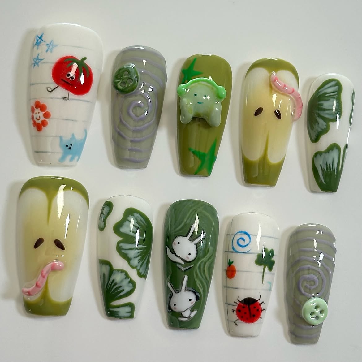 Cute Garden Bug Press On Nails Nature Set
