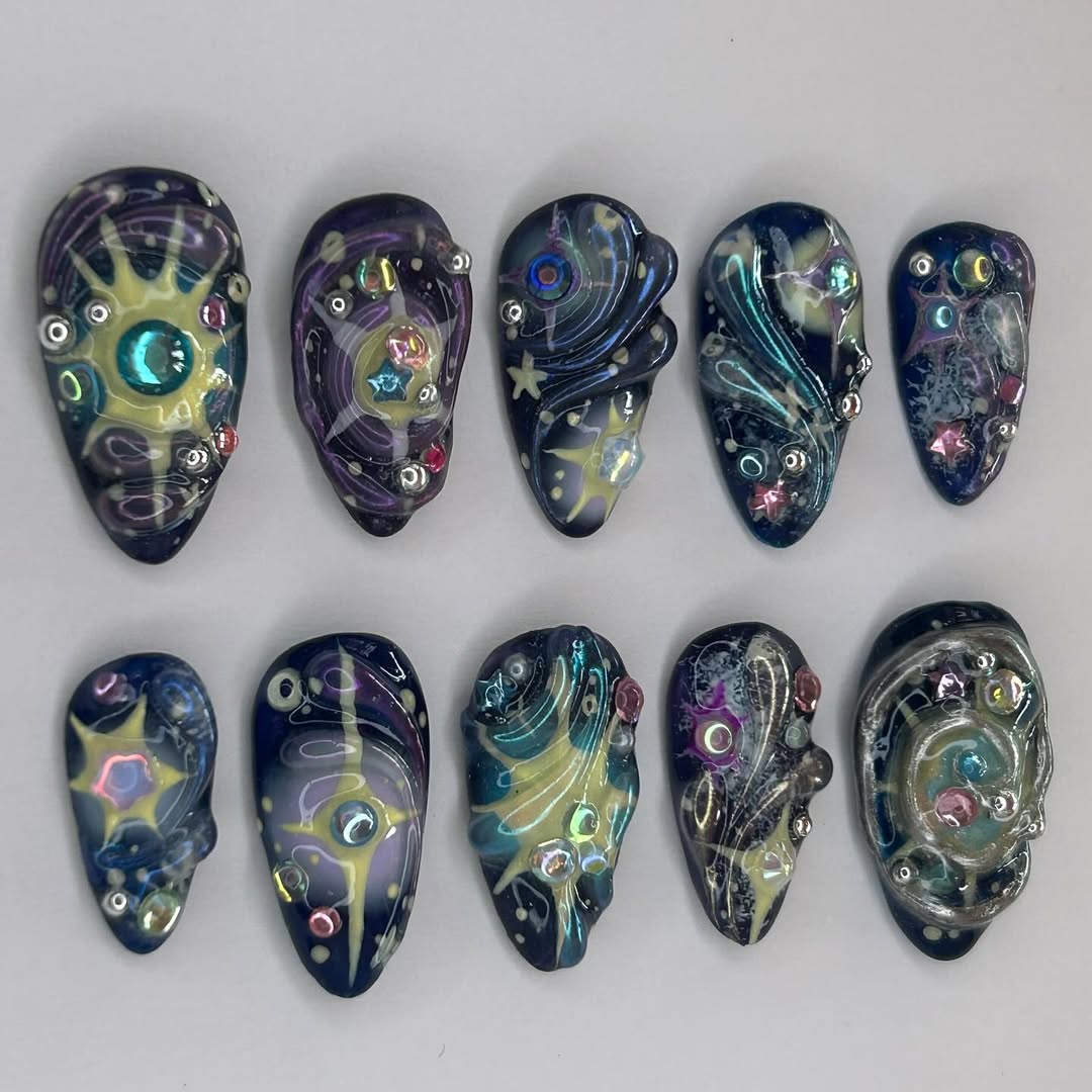 Galaxy Glow Press On Nails with Starburst and Cosmic Art Accents
