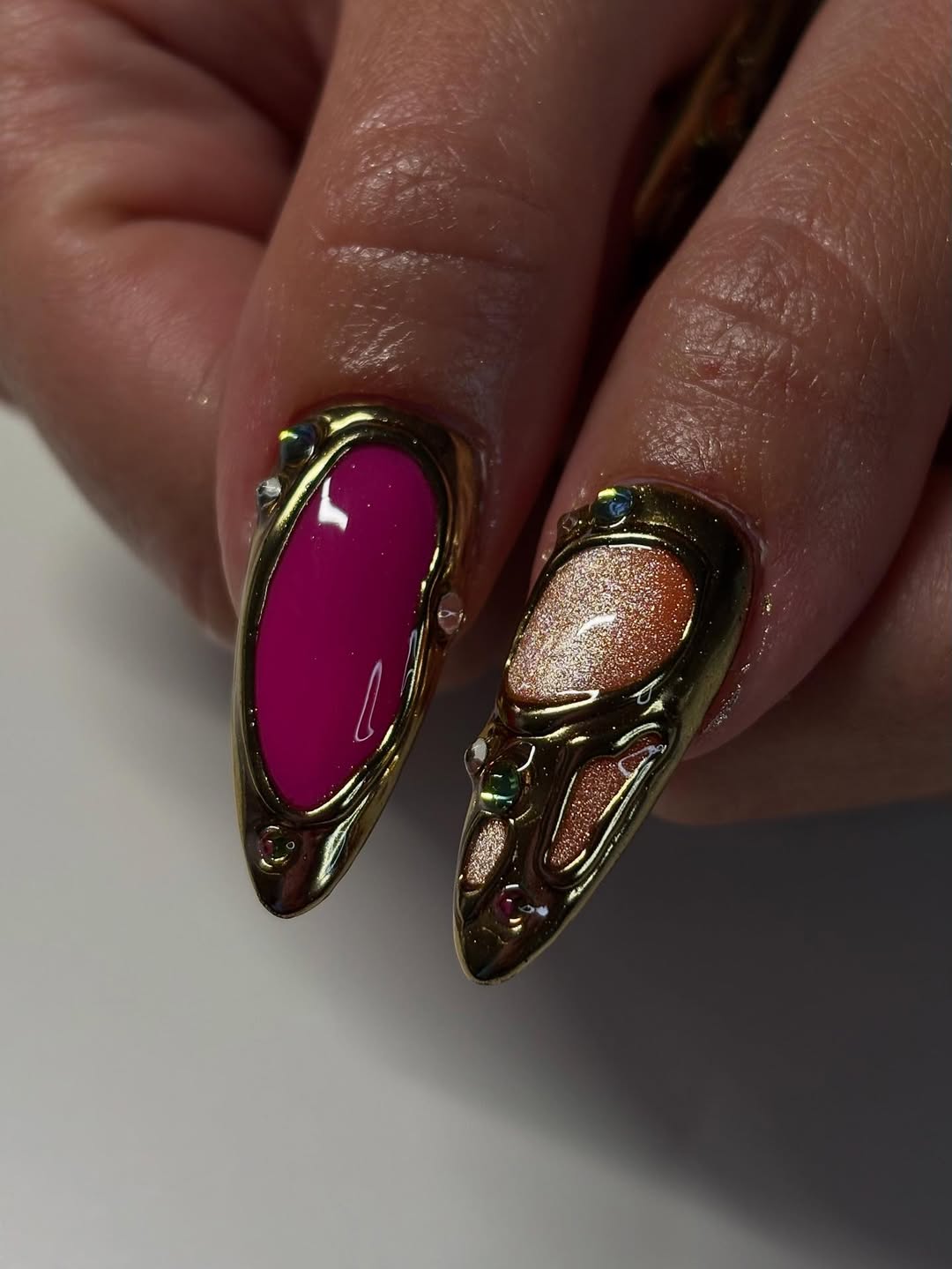 Molten Metal Abstract Press On Nails with Gold Frame, Neon Pink & Orange Glow