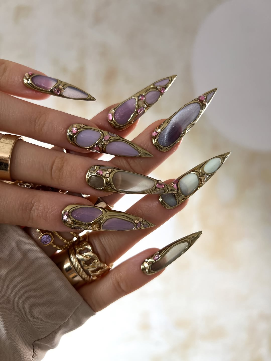 Luxury Gothic Press On Nails with Gold Metallic Elegance
