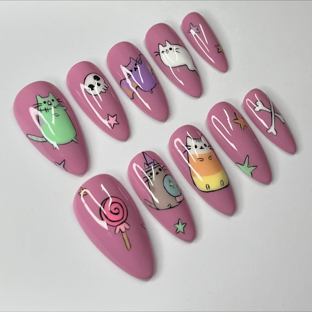 Cute Cat Press On Nails with Candy and Halloween Art Design