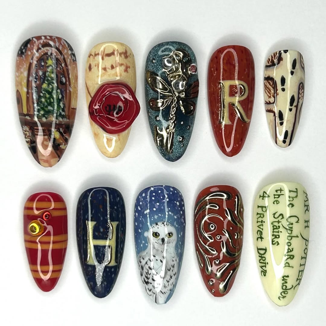 Magic Owl & Vintage Letter Press On Nails with Gold Seal and Book-Inspired Details
