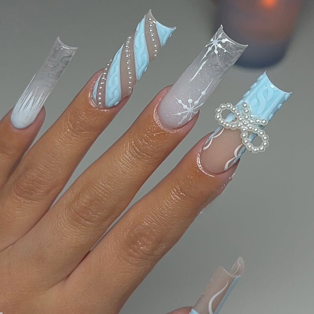 Winter Press On Nail Set Blue Plaid Snowflake Cozy Style