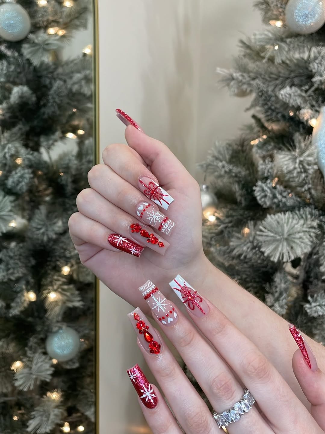 Red Christmas Nail Set Festive Snowflake Bow Design