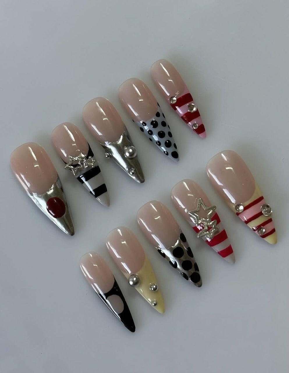 Modern Graphic Press On Nails Nude Silver Polka Dot Set