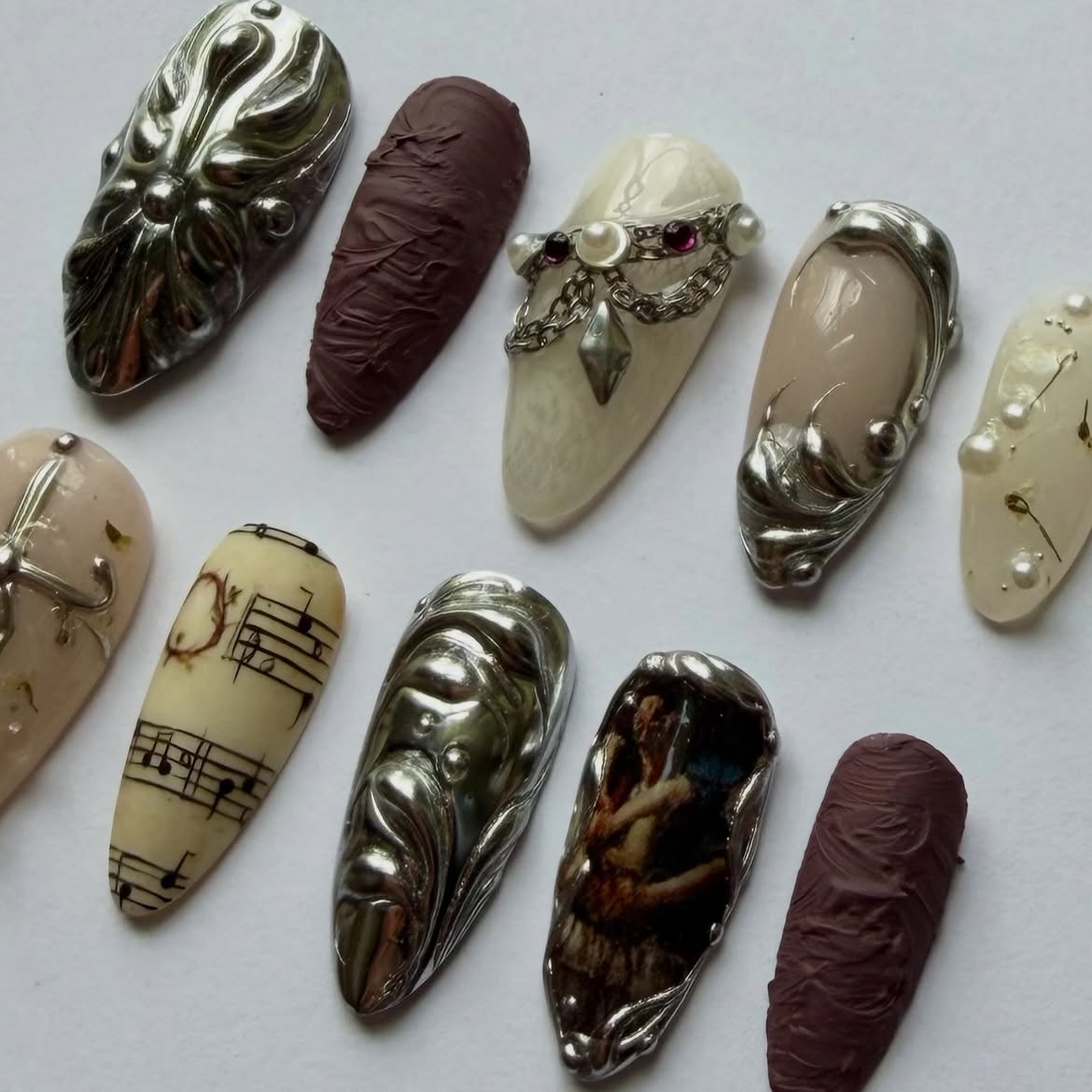 Gothic Baroque Chrome Handmade Artistic Press On Nail Set