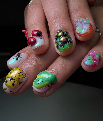 Nature-Inspired Insect Press-On Nails with Woodland Charm.