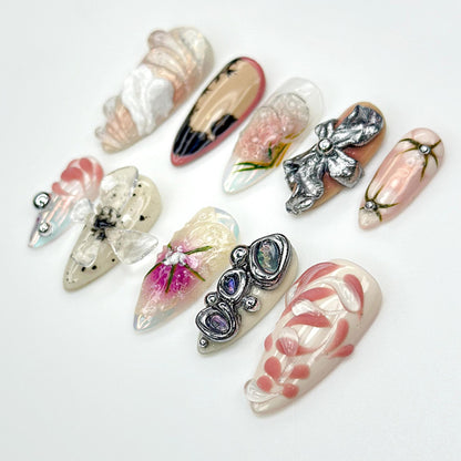 Abstract Blossom Art Press On Nails - Abstract Blossom Metallic Press On Nails