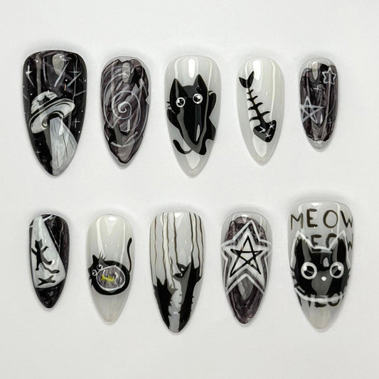 Alien Cat Gothic Press On Nail Set
