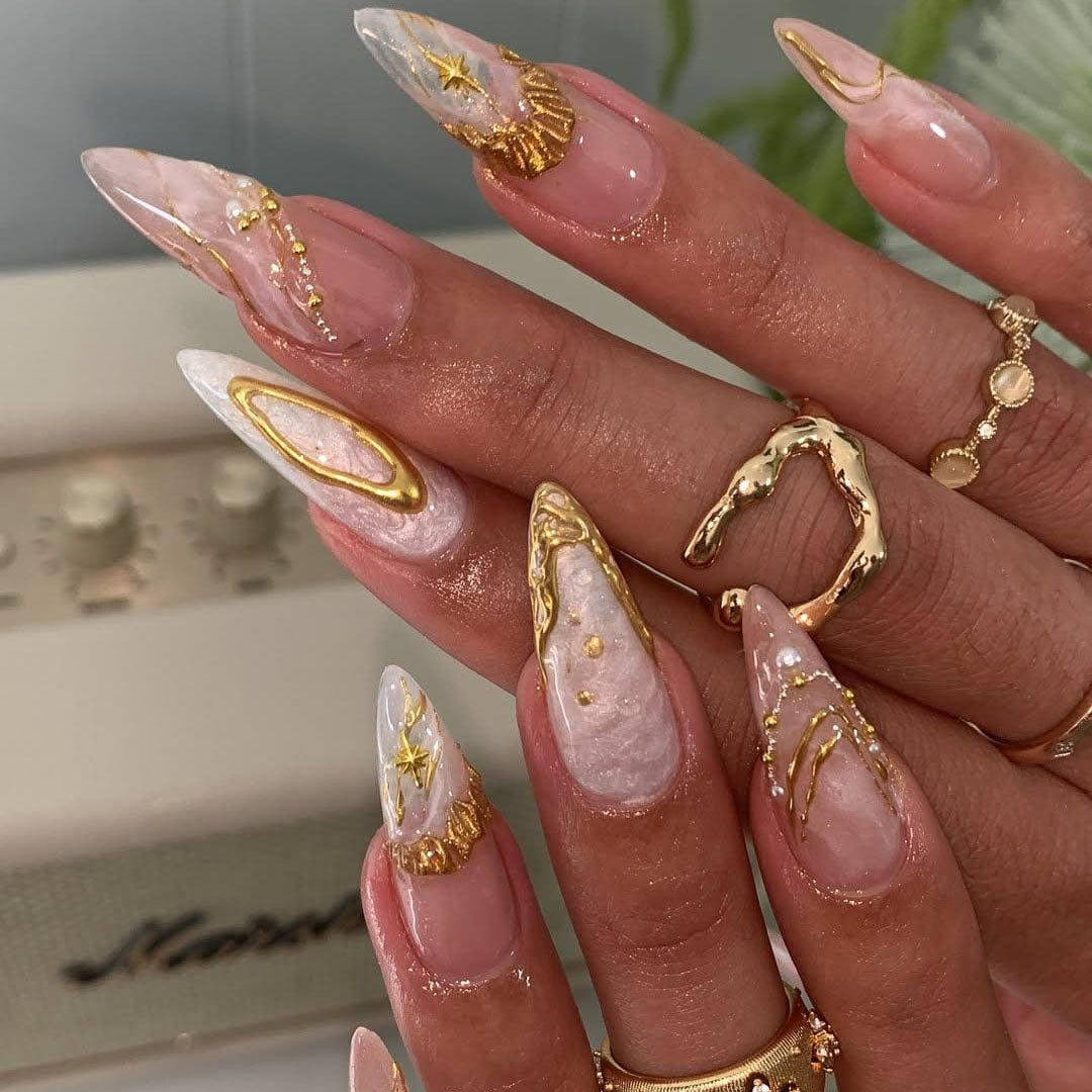 Celestial Gold Pearl Press On Nails – 3D Shell and Star Design