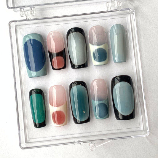 Classic French Tip Press On Nails